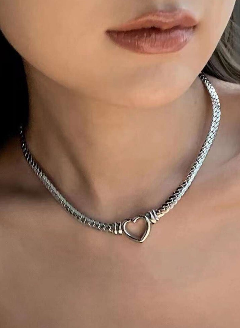 Stainless Steel Women's Necklace and Bracelets Accessories Set - Image 2